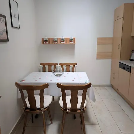 Zum Reiterhof, 1 Apartamento Schmogrow